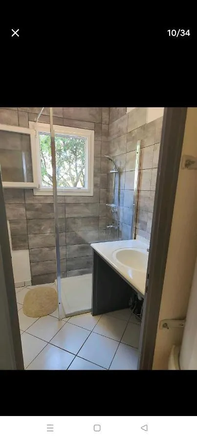 Hébergement de vacances maison dans un écrin de chênes provençale Saint-Maurice-sur-Eygues